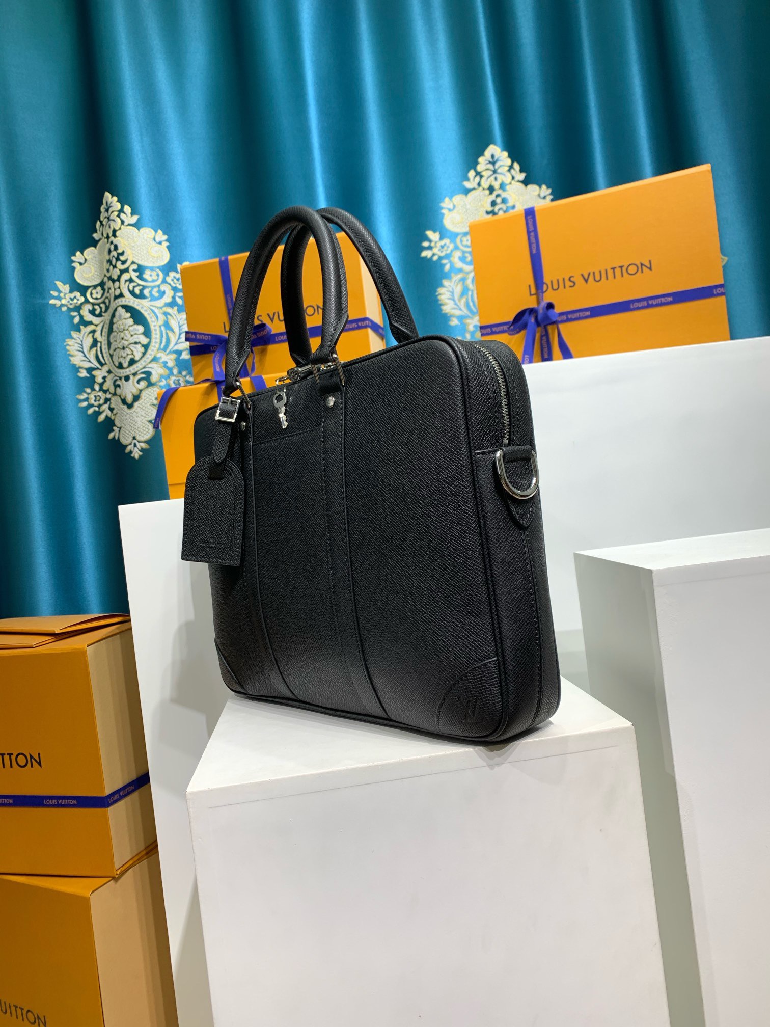 LOUIS VUITTON Porte-Documents Voyage PM M30925