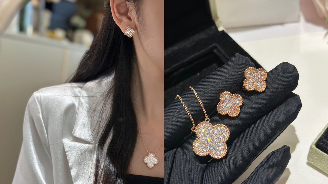 Van Cleef & Arpels Vintage Alhambra NECKLACES& PENDANTS