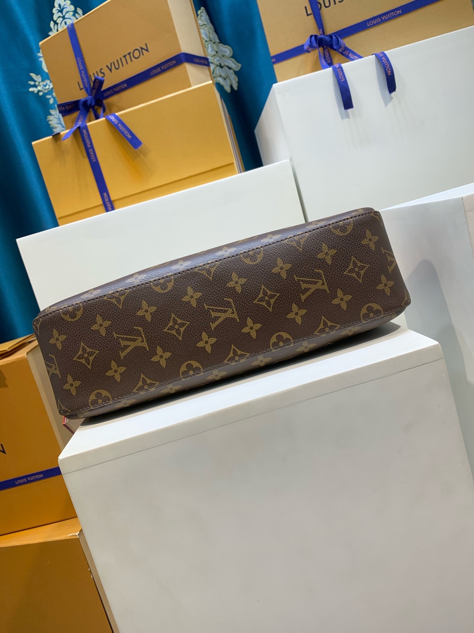 LOUIS VUITTON Slouchy M11952 PM