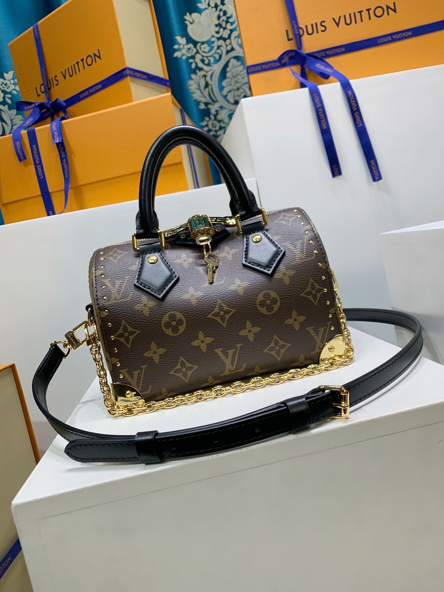 LOUIS VUITTON Speedy 20 Trunk Bag M13146