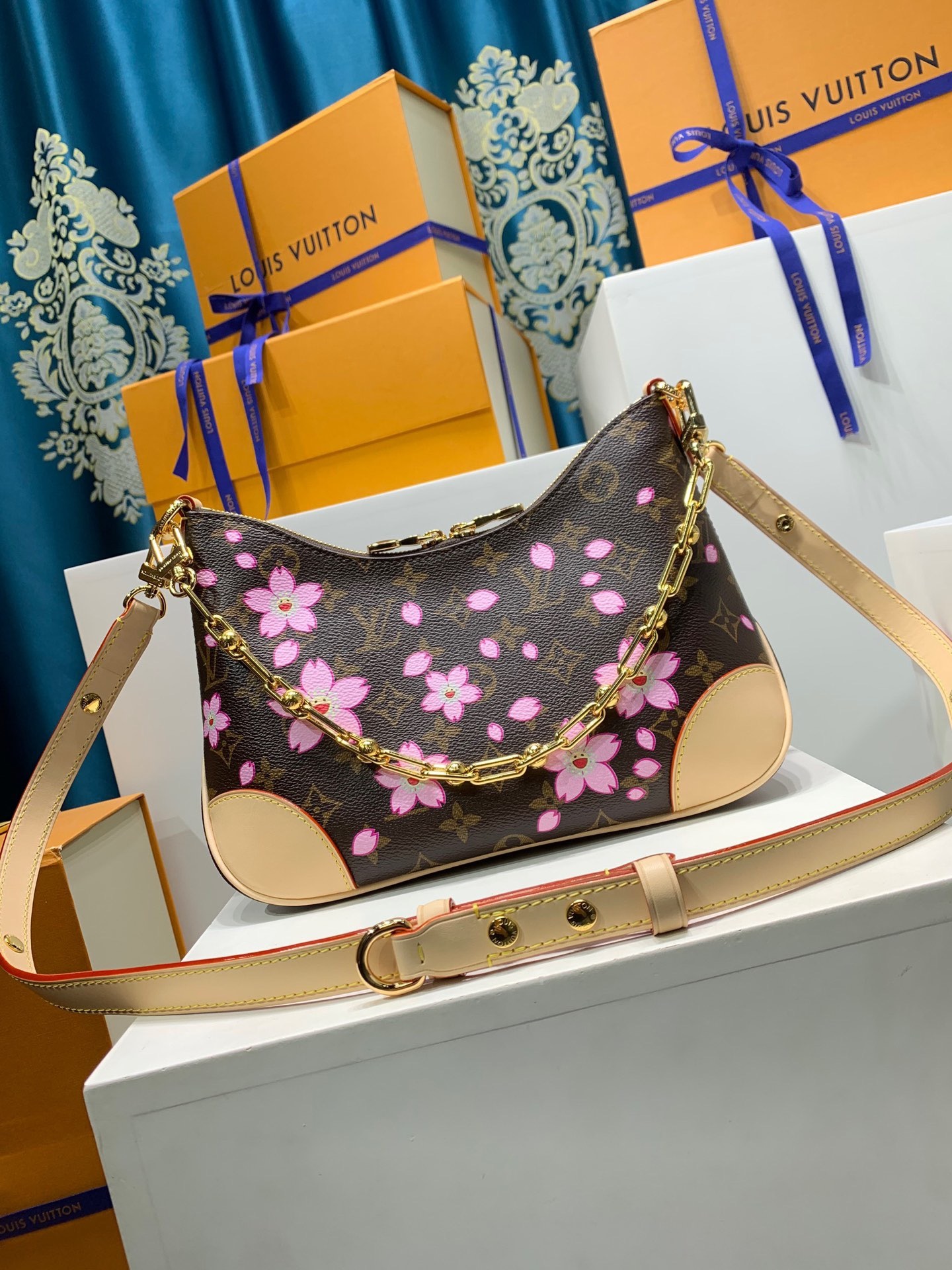 LOUIS VUITTON M13265 Boulogne PM