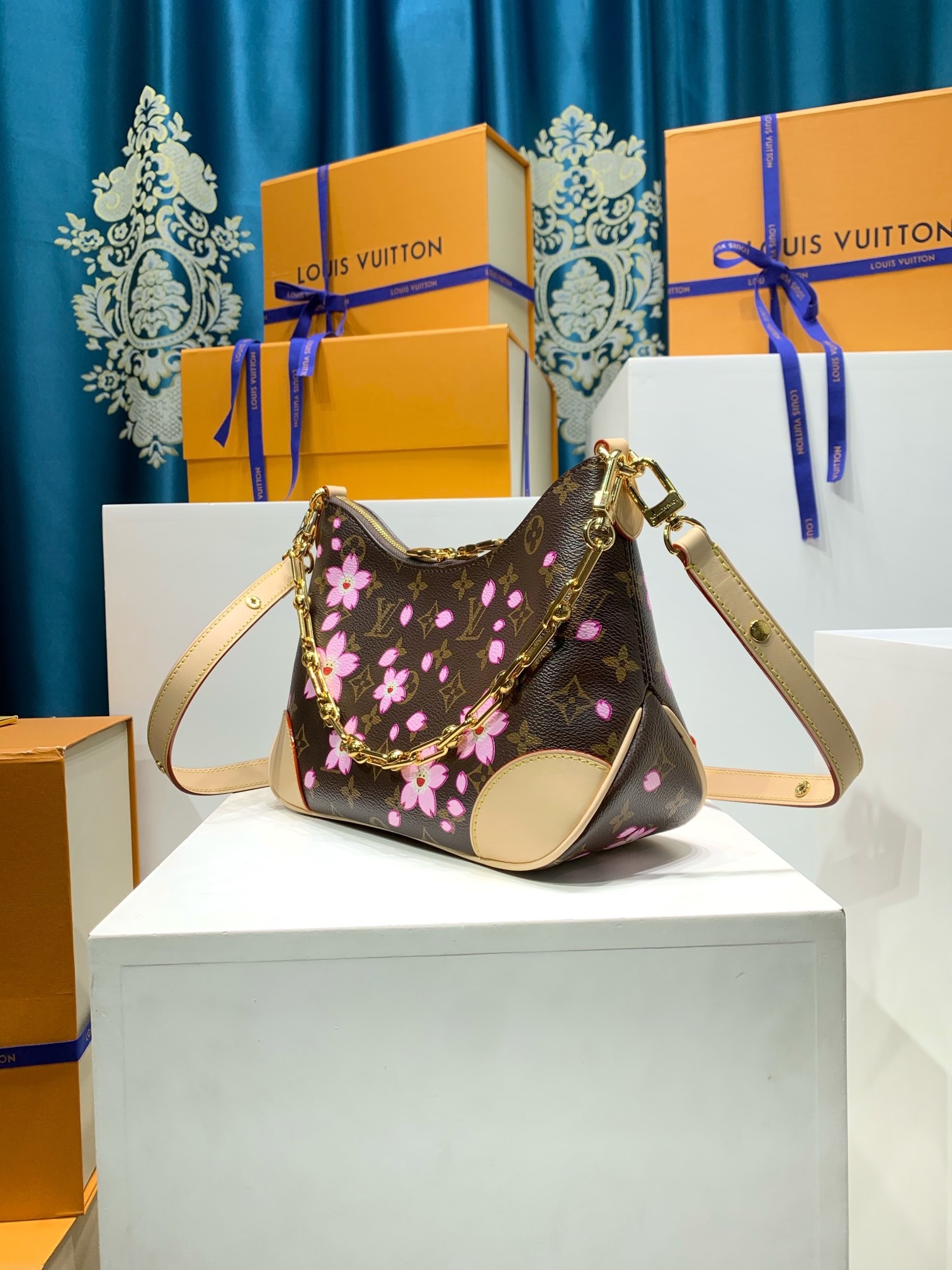 LOUIS VUITTON M13265 Boulogne PM