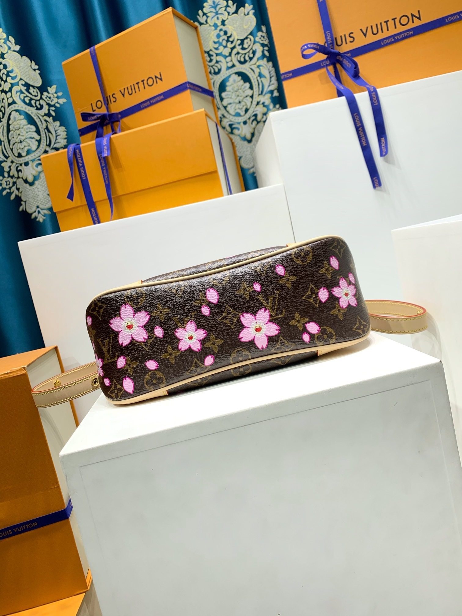 LOUIS VUITTON M13265 Boulogne PM