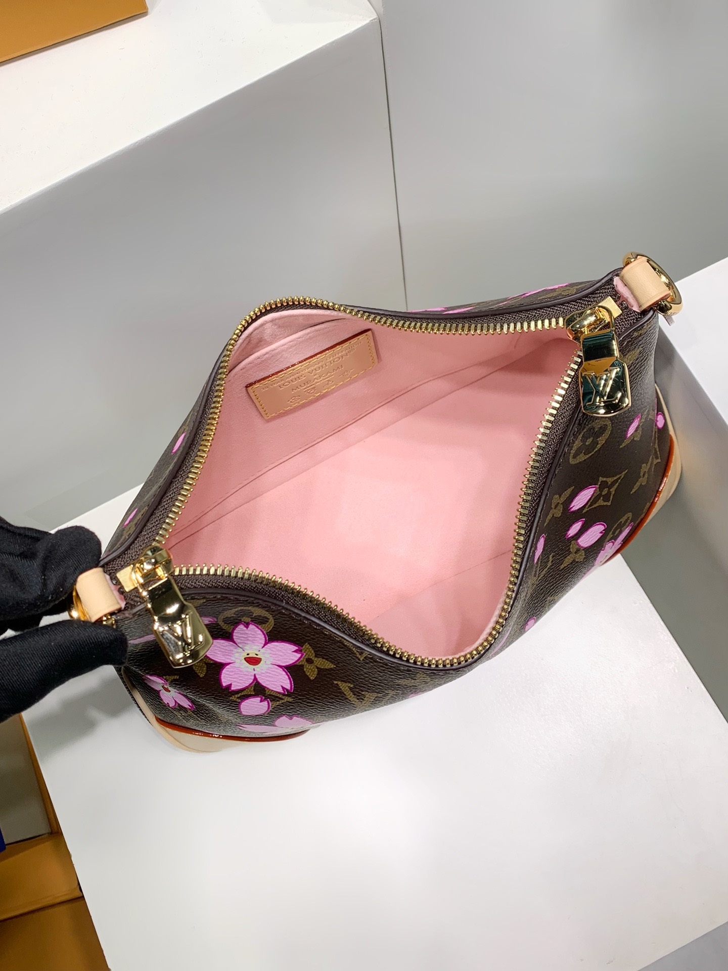 LOUIS VUITTON M13265 Boulogne PM