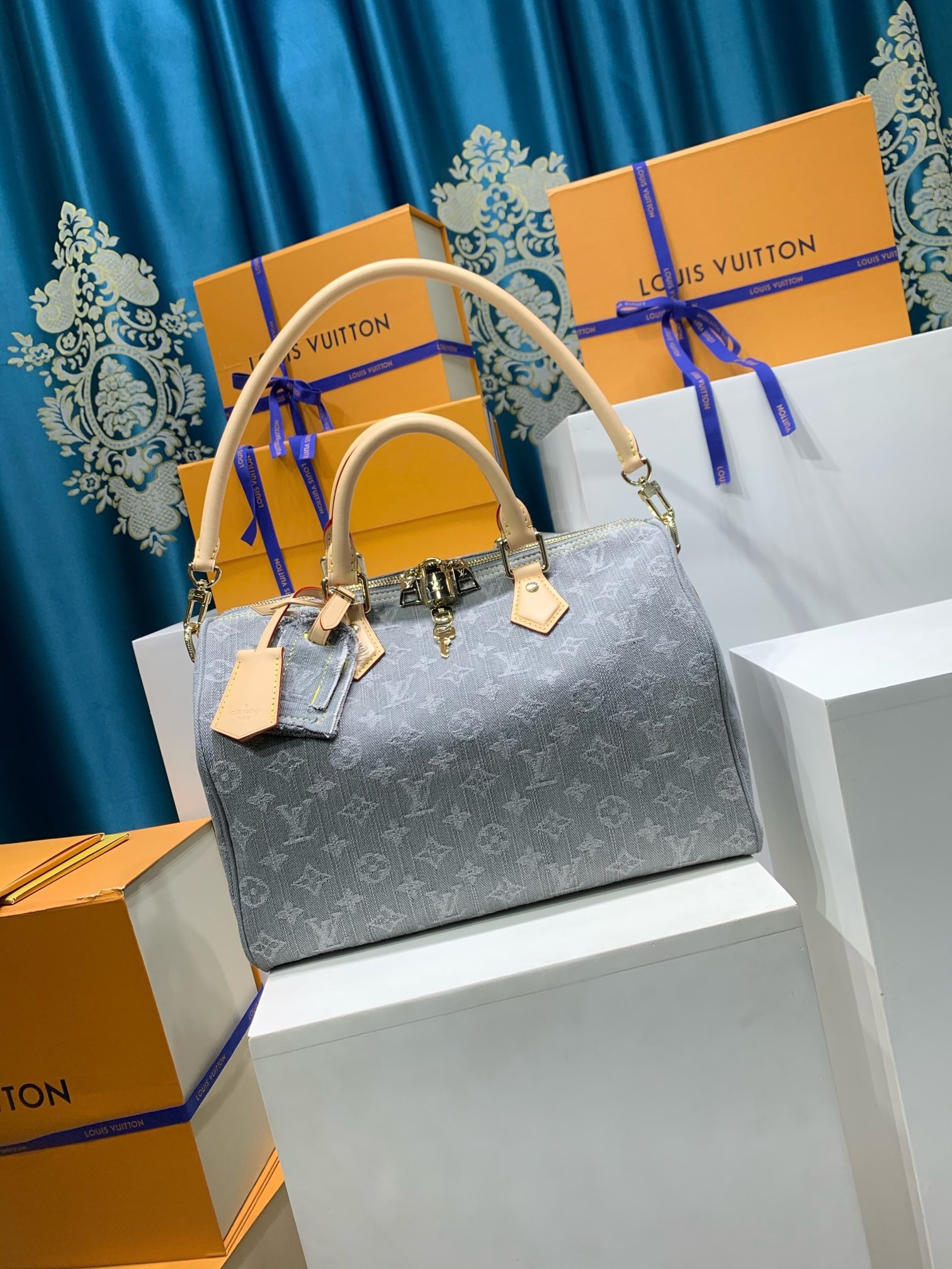LOUIS VUITTON M13344 Speedy Soft 30