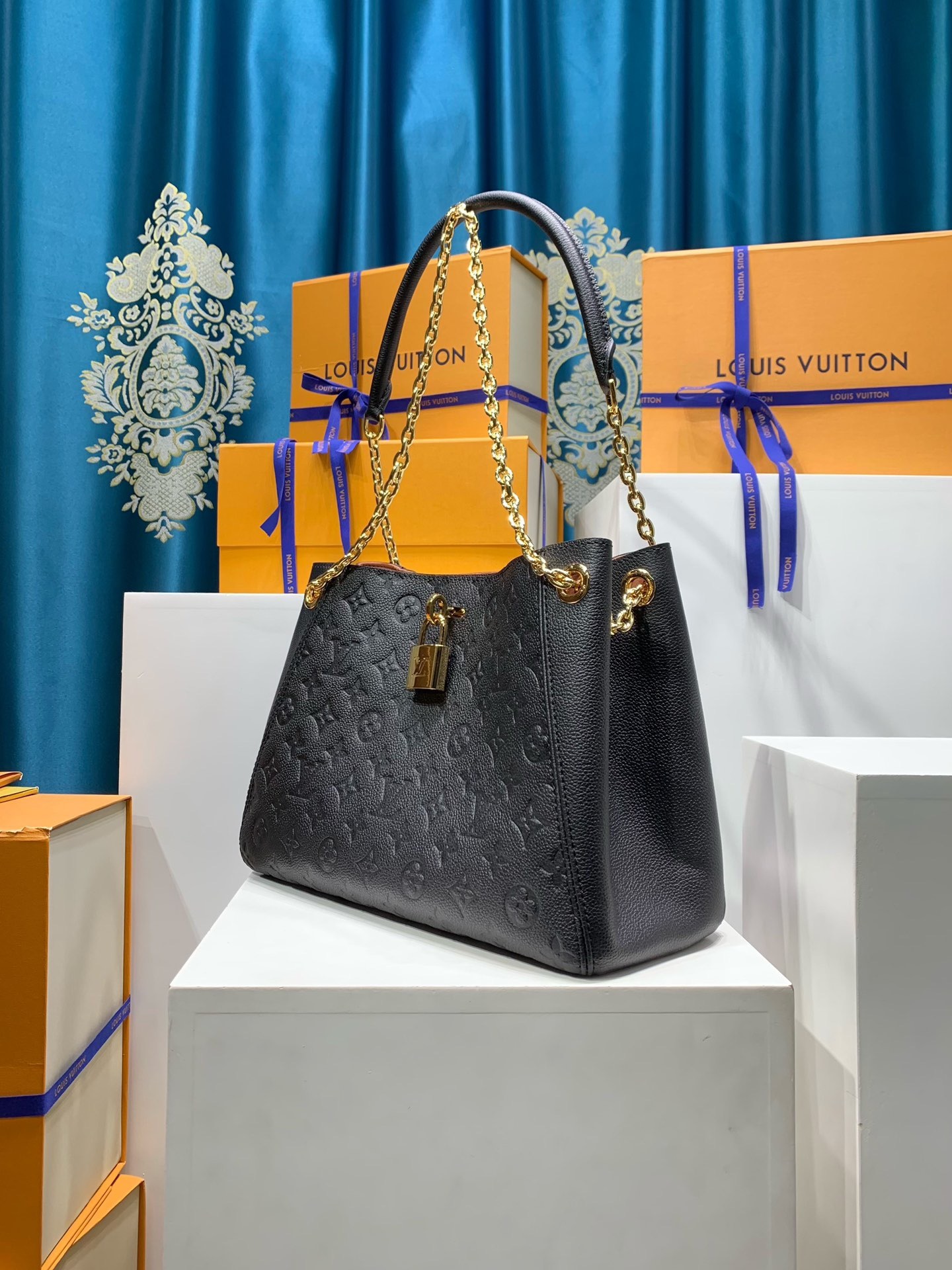 LOUIS VUITTON Anytime Bag PM M14414 M14659