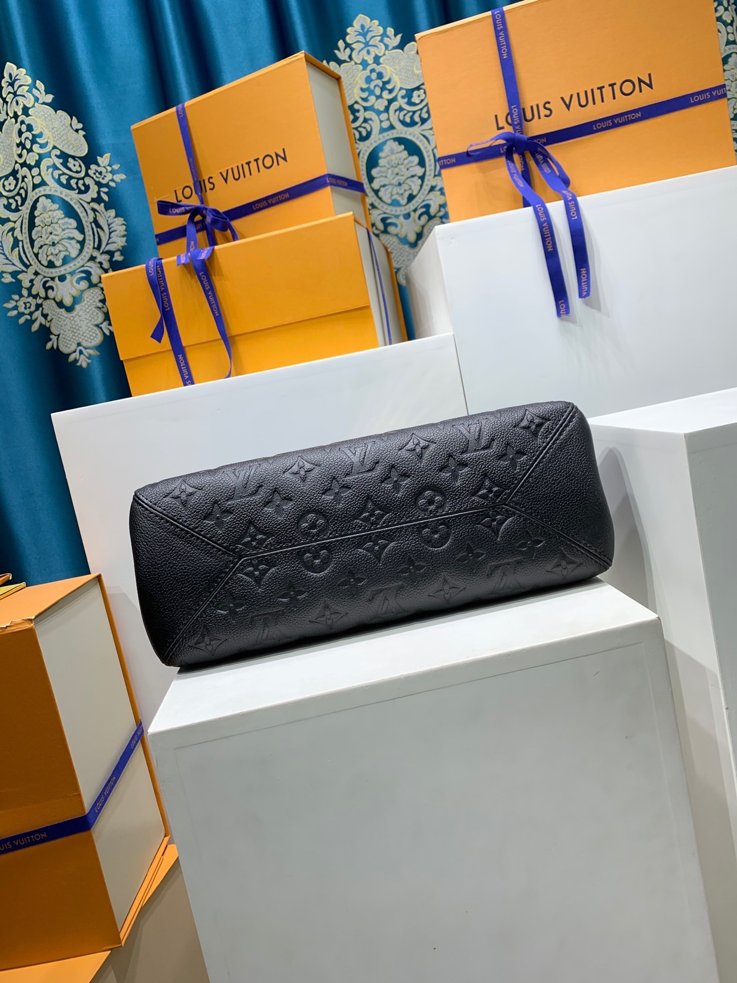 LOUIS VUITTON Anytime Bag PM M14414 M14659