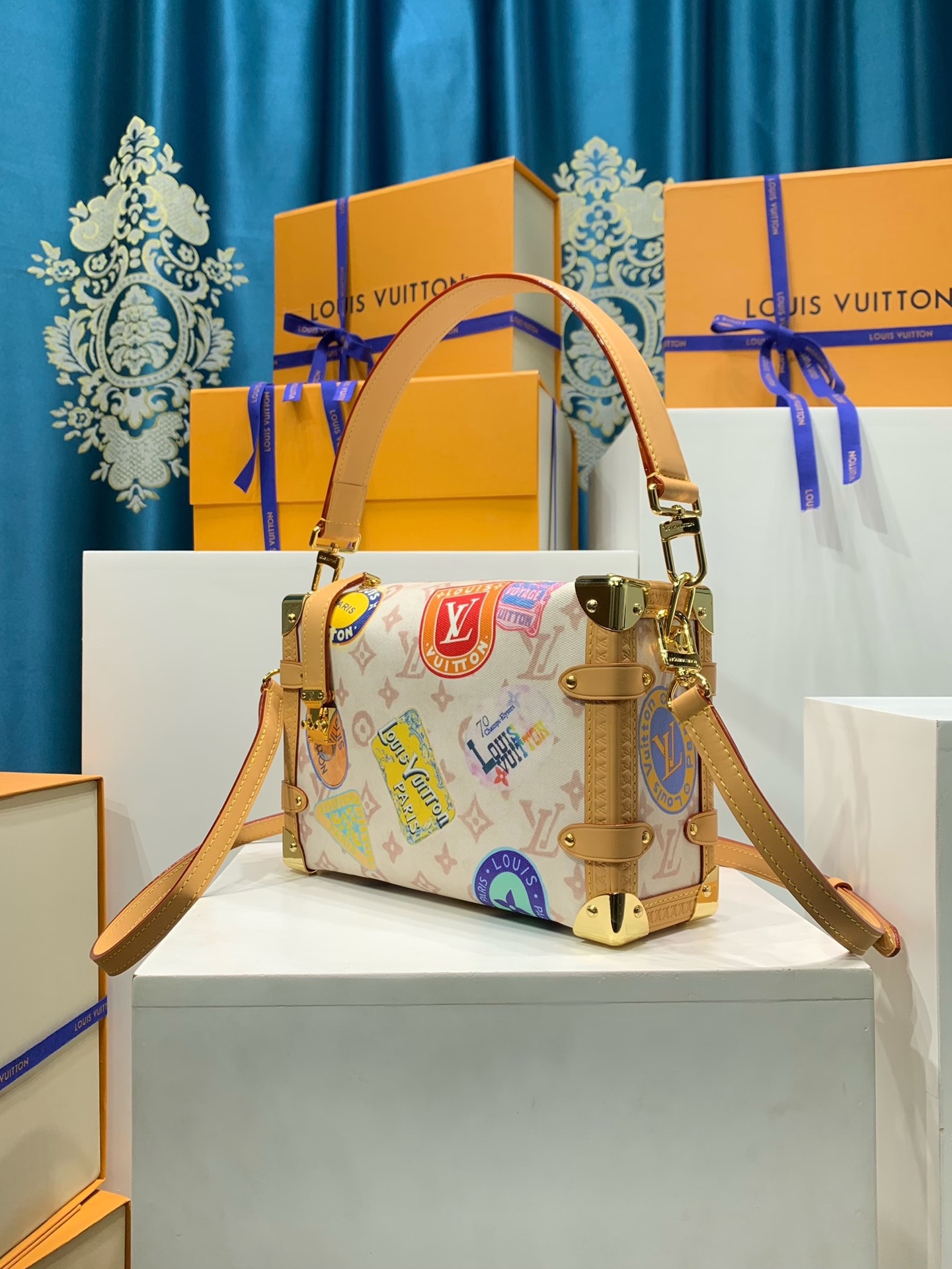 LOUIS VUITTON M14606 Side Trunk MM Bag
