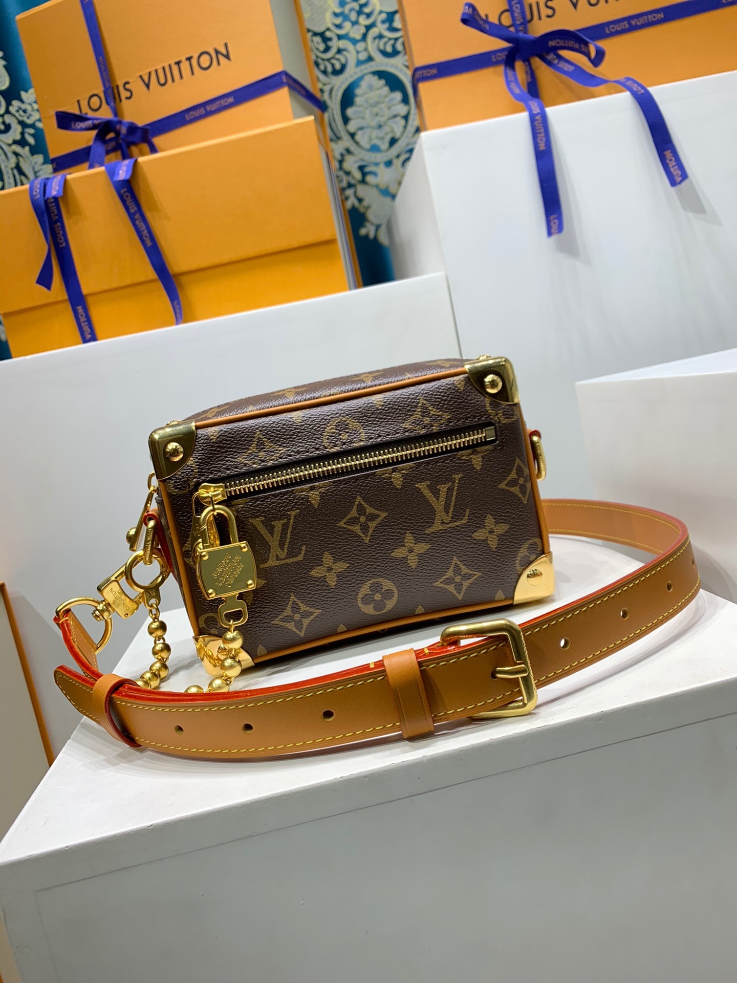 LOUIS VUITTON M14729 Mini Soft Trunk