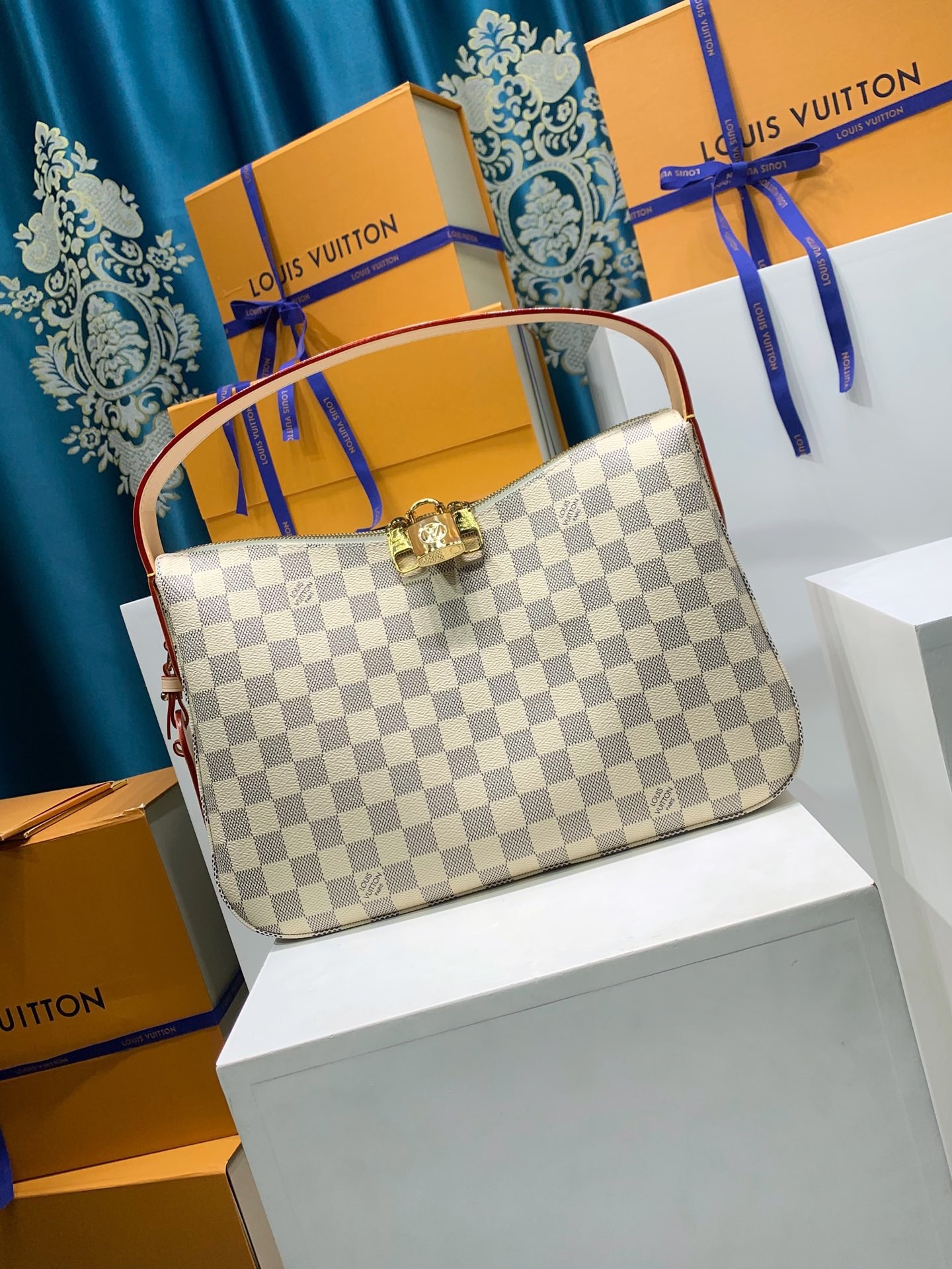LOUIS VUITTON Slouchy N00116 PM