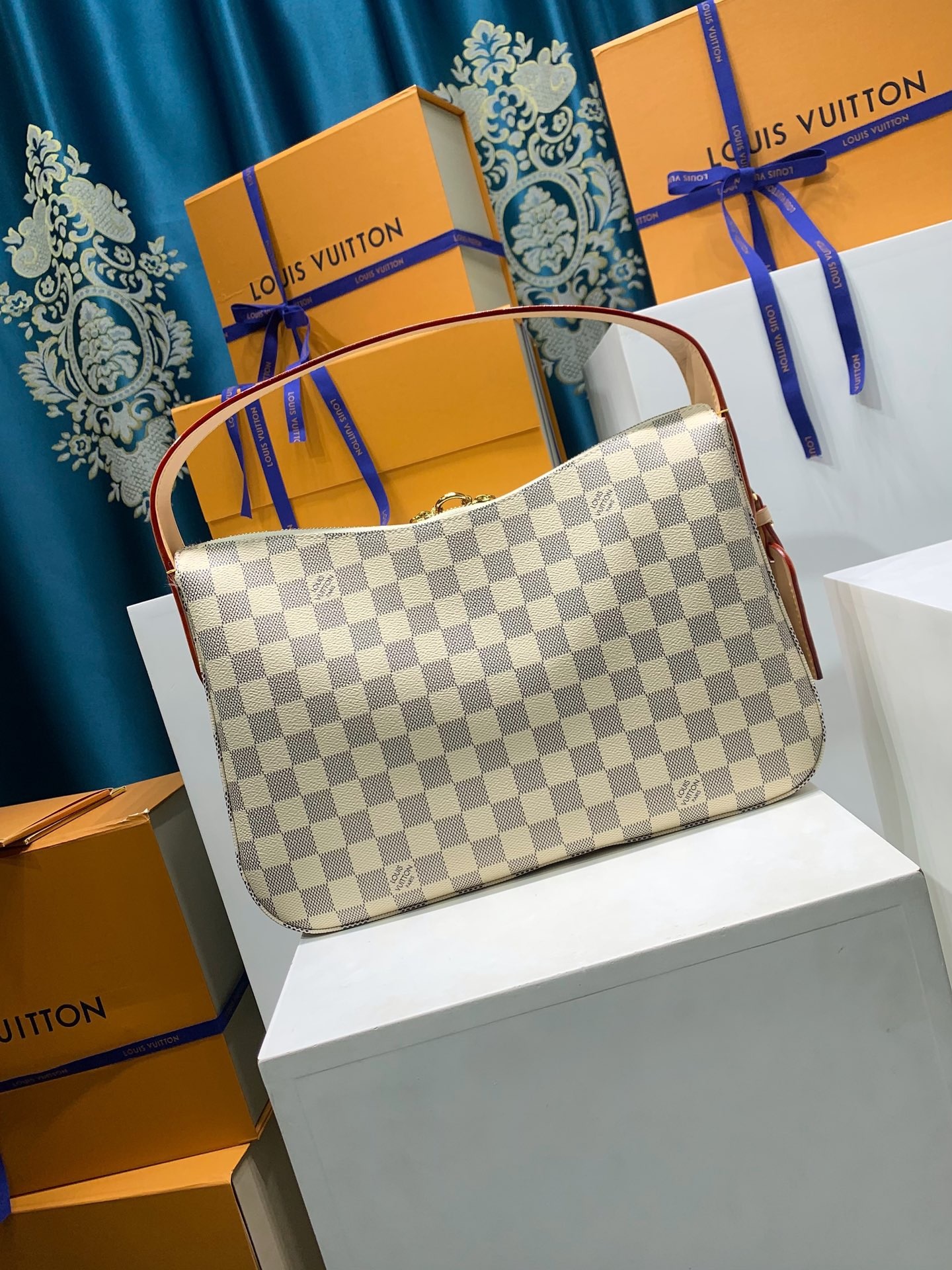 LOUIS VUITTON Slouchy N00116 PM
