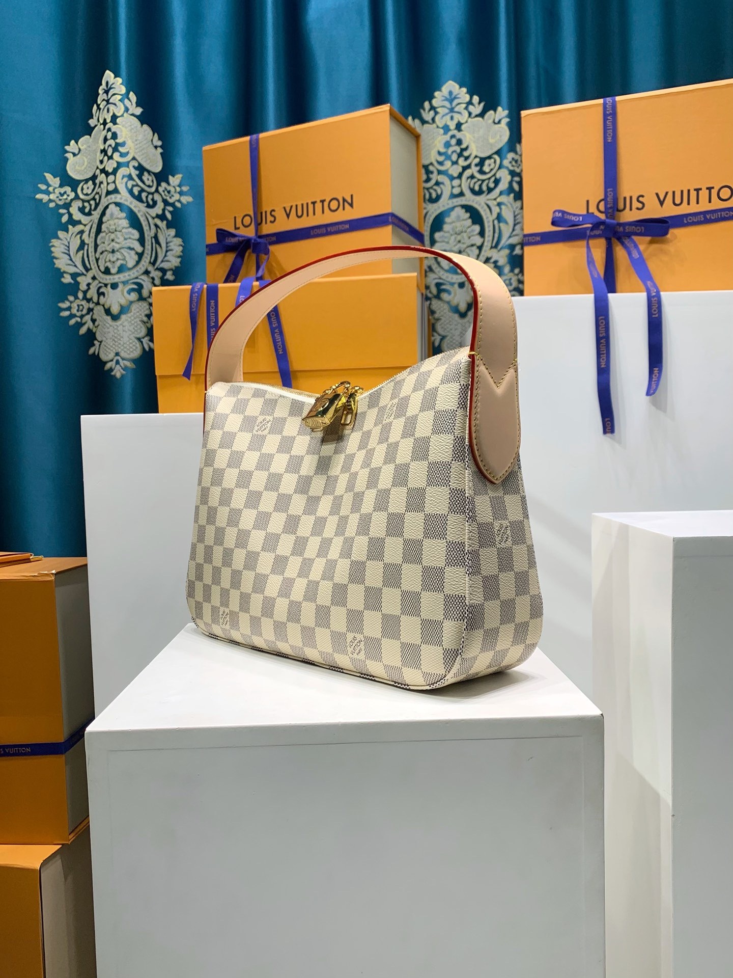 LOUIS VUITTON Slouchy N00116 PM